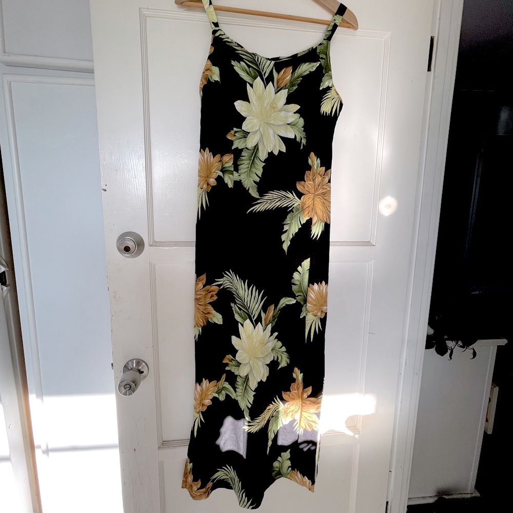 Iolani Floral Dress